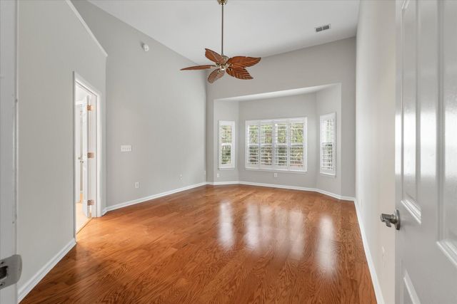 127 Carolinian Drive, Summerville, SC 29485