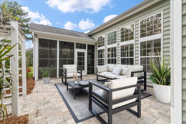 127 Carolinian Drive, Summerville, SC 29485