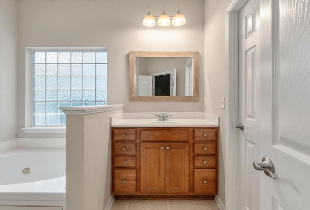 127 Carolinian Drive, Summerville, SC 29485
