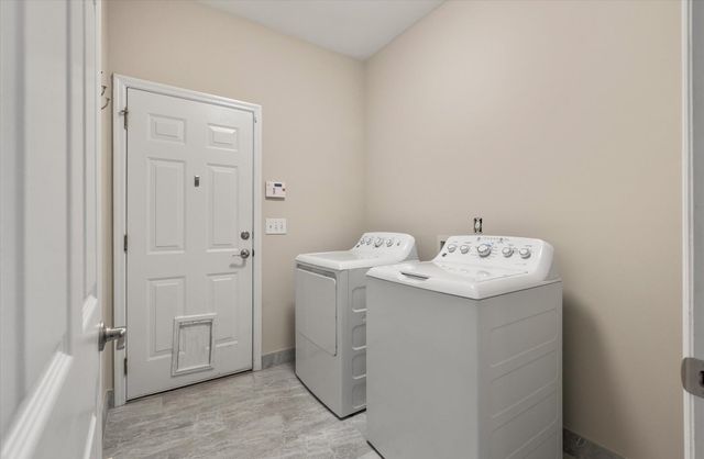 127 Carolinian Drive, Summerville, SC 29485