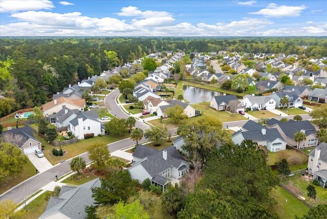 127 Carolinian Drive, Summerville, SC 29485