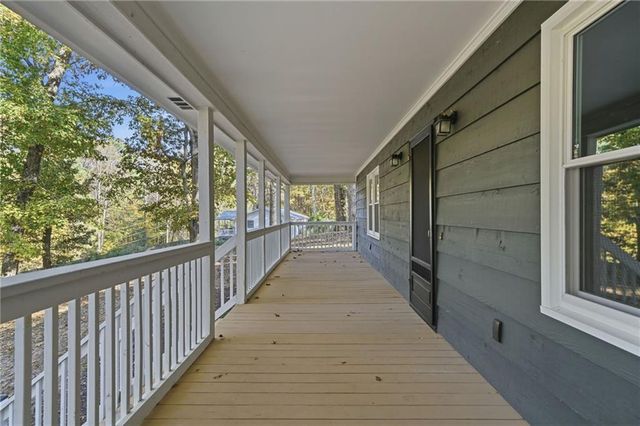 6231 Reinhardt College Parkway, Waleska, GA 30183