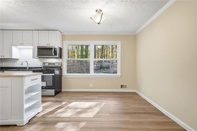 6231 Reinhardt College Parkway, Waleska, GA 30183