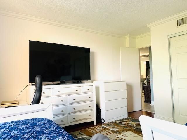 737 SE 1st Way 306, Deerfield Beach, FL 33441