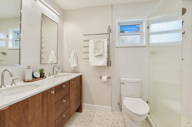 9000 Rock Way DR, Austin, TX 78736
