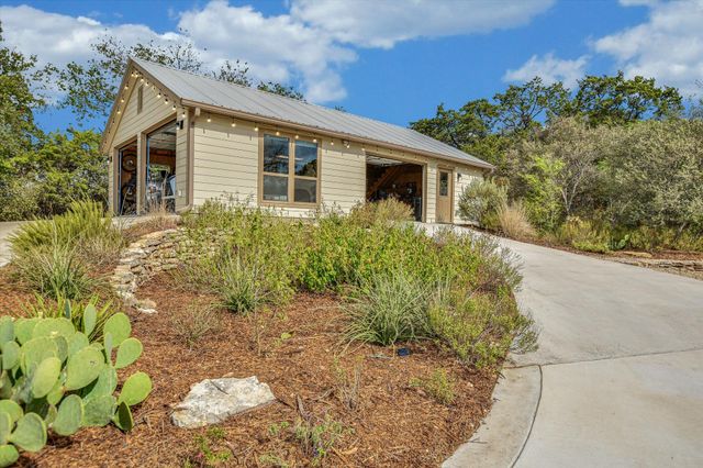 9000 Rock Way DR, Austin, TX 78736