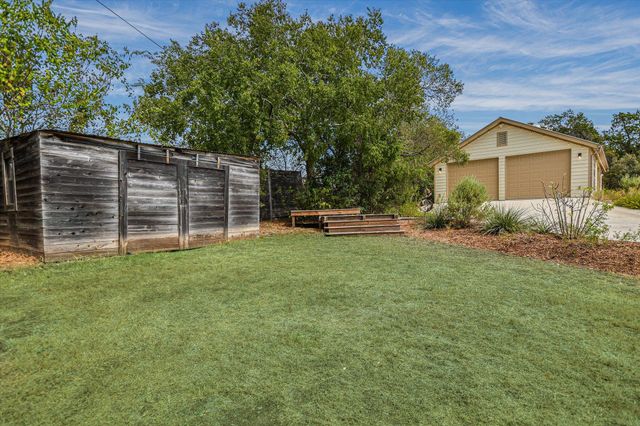 9000 Rock Way DR, Austin, TX 78736