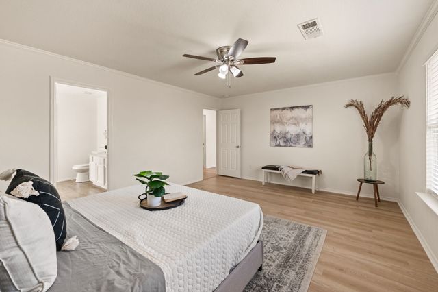 5025 Senator Drive, Fort Worth, TX 76244