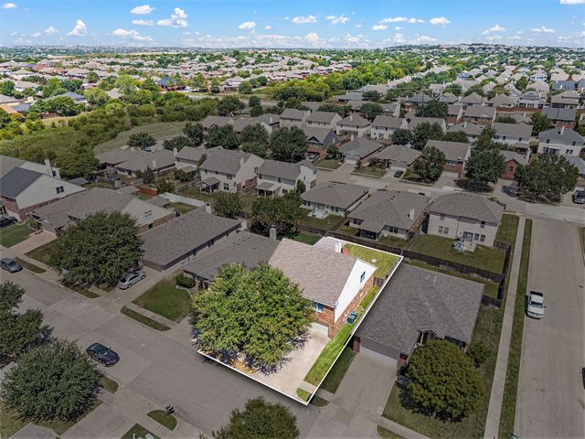 5025 Senator Drive, Fort Worth, TX 76244