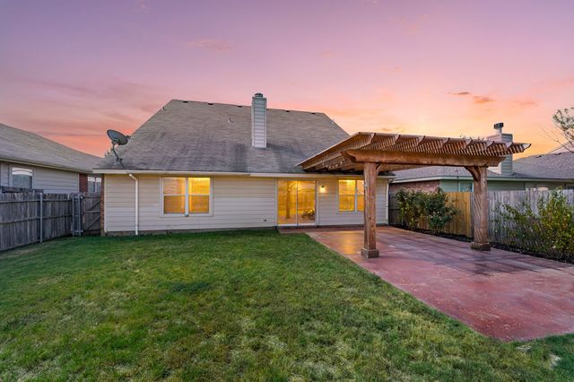 5025 Senator Drive, Fort Worth, TX 76244