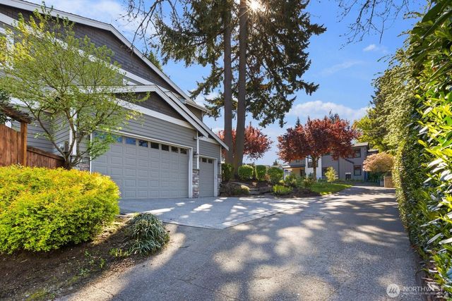 1828 4th Street, Kirkland, WA 98033