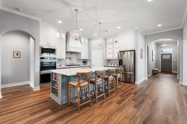 4345 Fox River Lane, Bryan, TX 77802