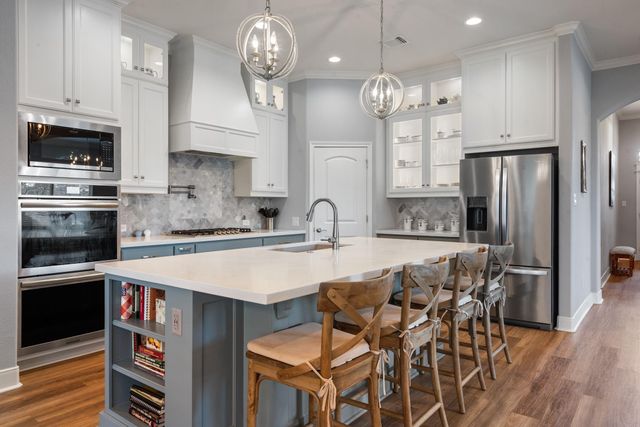 4345 Fox River Lane, Bryan, TX 77802