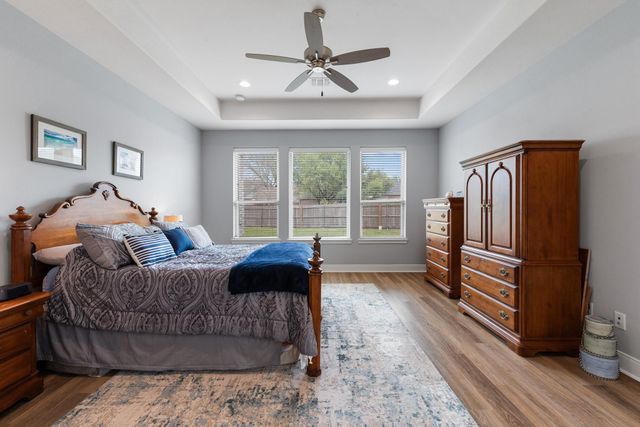 4345 Fox River Lane, Bryan, TX 77802