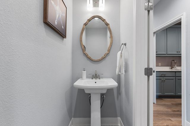 4345 Fox River Lane, Bryan, TX 77802