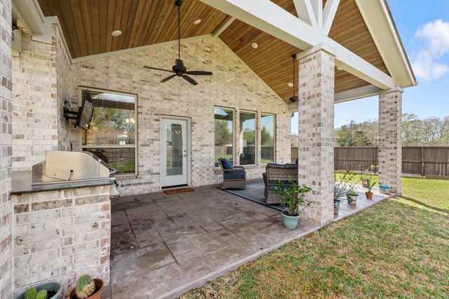 4345 Fox River Lane, Bryan, TX 77802
