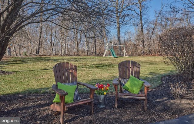 1052 S KIMBLES RD, Yardley, PA 19067