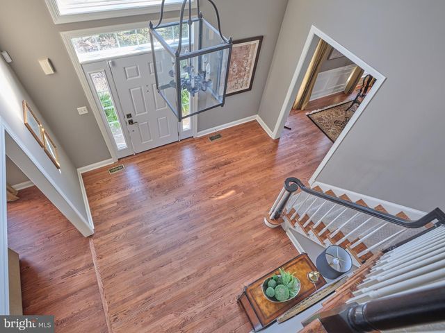 1052 S KIMBLES RD, Yardley, PA 19067