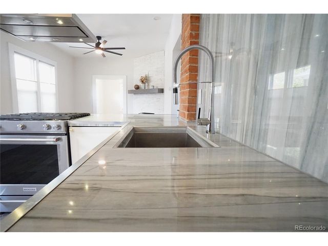 911 W Pikes Peak Ave, Colorado Springs, CO 80905
