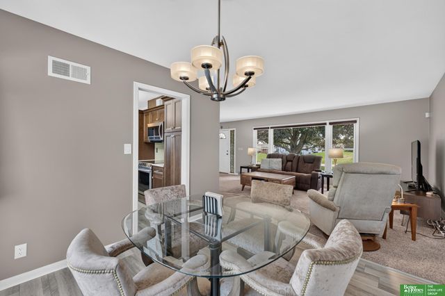 10320 Hilltop Road, Omaha, NE 68134