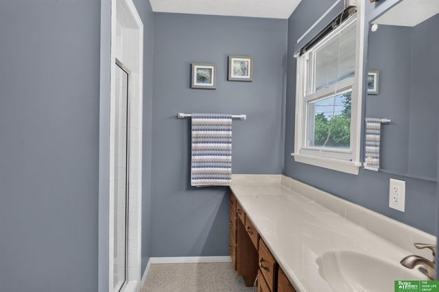 10320 Hilltop Road, Omaha, NE 68134