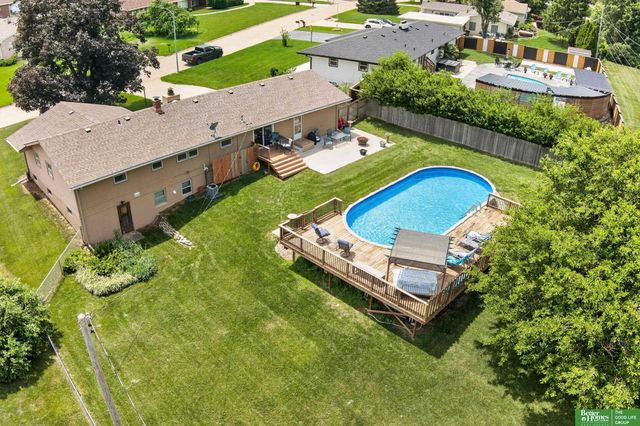 10320 Hilltop Road, Omaha, NE 68134