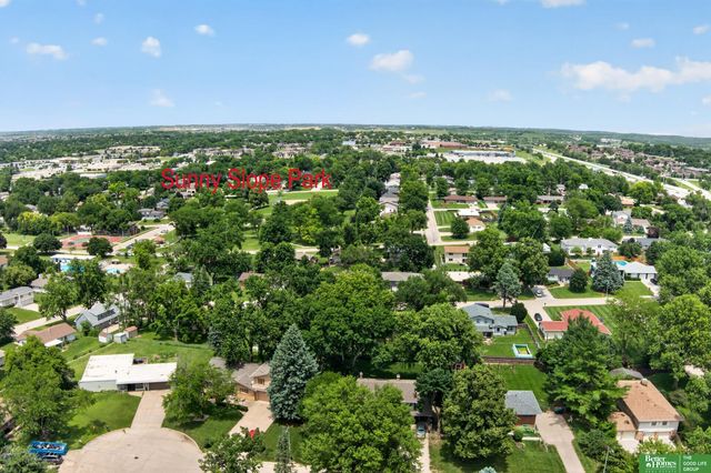 10320 Hilltop Road, Omaha, NE 68134