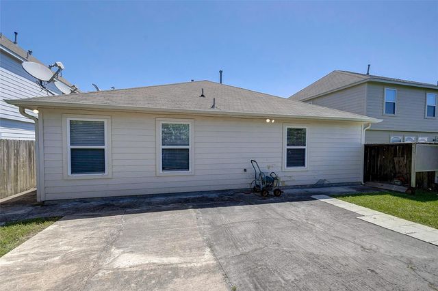 3619 Apple Dale Drive, Houston, TX 77084