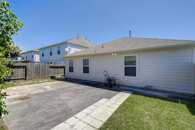 3619 Apple Dale Drive, Houston, TX 77084