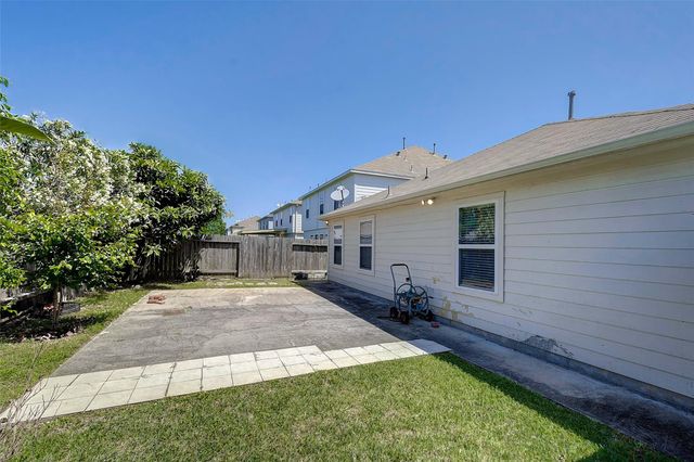 3619 Apple Dale Drive, Houston, TX 77084