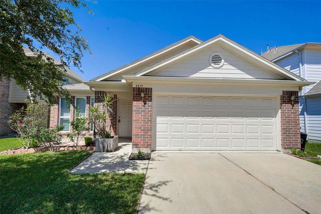 3619 Apple Dale Drive, Houston, TX 77084