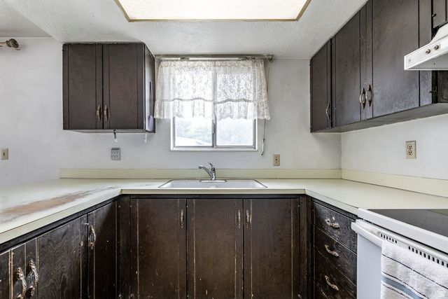 801 E 700 N, Layton, UT 84041
