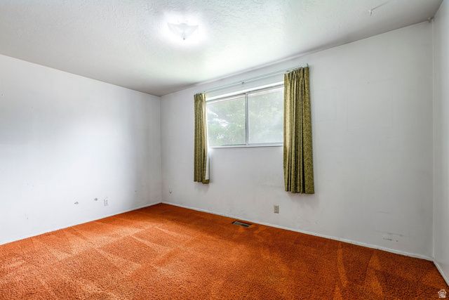 801 E 700 N, Layton, UT 84041