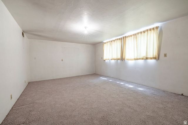 801 E 700 N, Layton, UT 84041