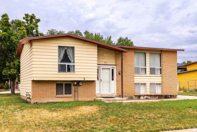801 E 700 N, Layton, UT 84041
