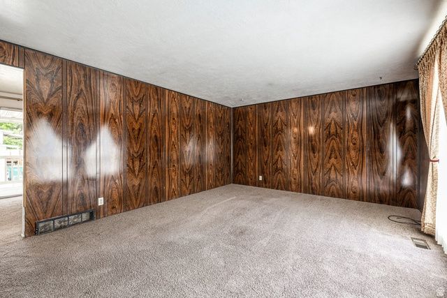 801 E 700 N, Layton, UT 84041