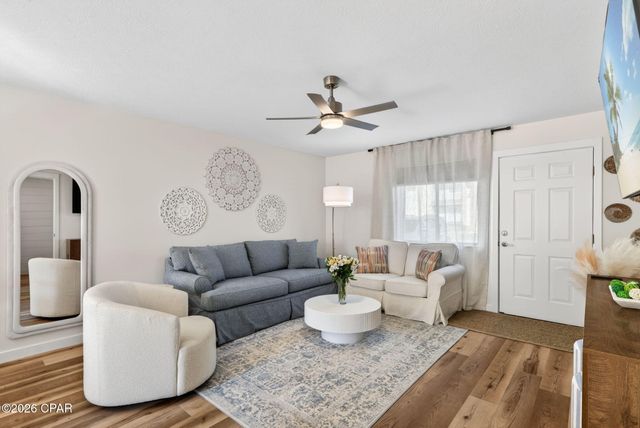 138 W Leslie Lane, Panama City Beach, FL 32407