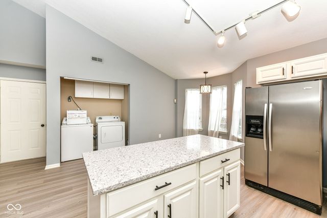 9234 Crossing Drive, Fishers, IN 46037