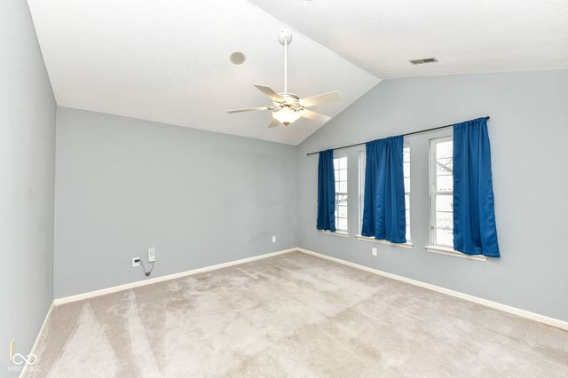 9234 Crossing Drive, Fishers, IN 46037