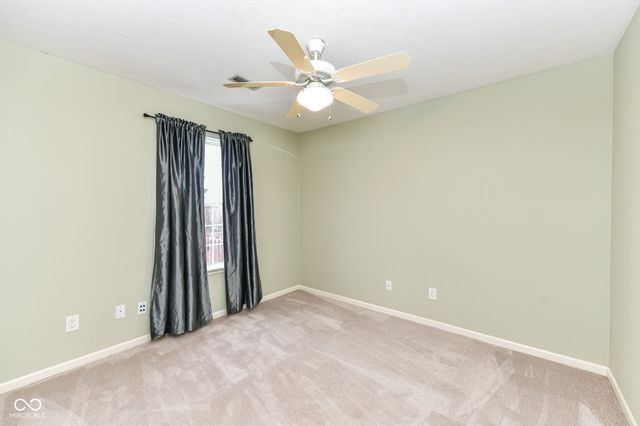 9234 Crossing Drive, Fishers, IN 46037