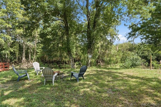 11645 E Salmon Drive, Floral City, FL 34436