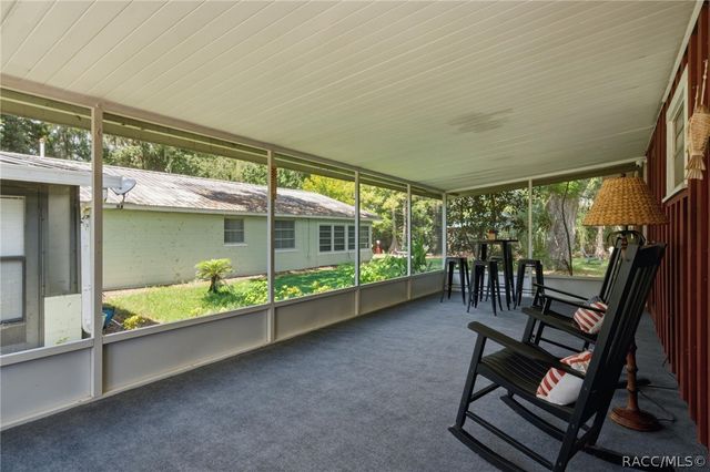 11645 E Salmon Drive, Floral City, FL 34436