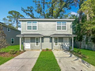 1238 PANGOLA Drive, Jacksonville, FL 32205