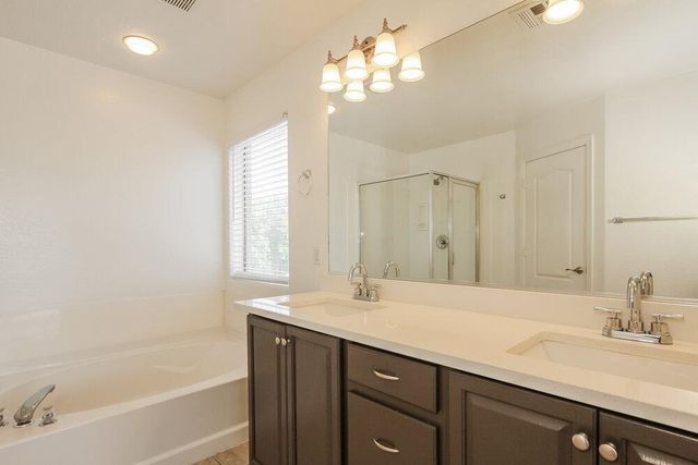 2507 W Old Paint Trail, Phoenix, AZ 85086