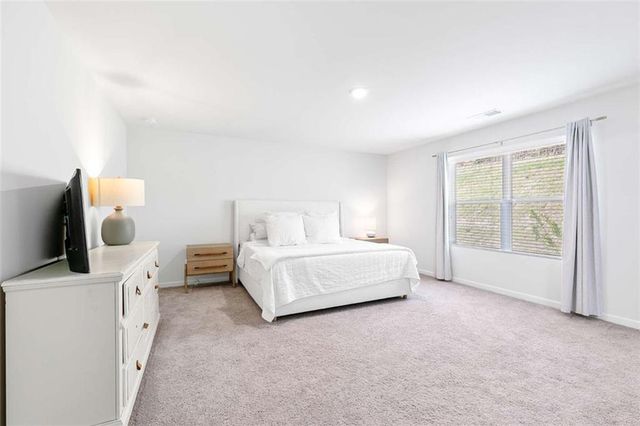 100 Summerwood Lane, Dawsonville, GA 30534