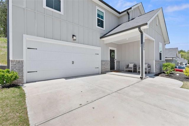 100 Summerwood Lane, Dawsonville, GA 30534