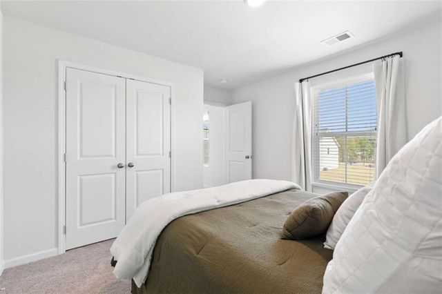 100 Summerwood Lane, Dawsonville, GA 30534