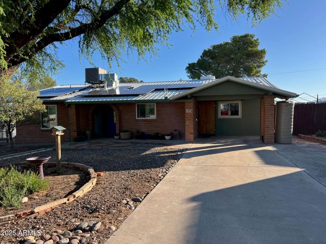 374 W Duane Street, Benson, AZ 85602