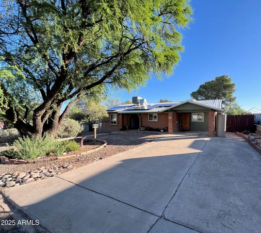 374 W Duane Street, Benson, AZ 85602