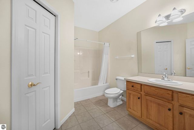 2664 E Crown Drive, Traverse City, MI 49685